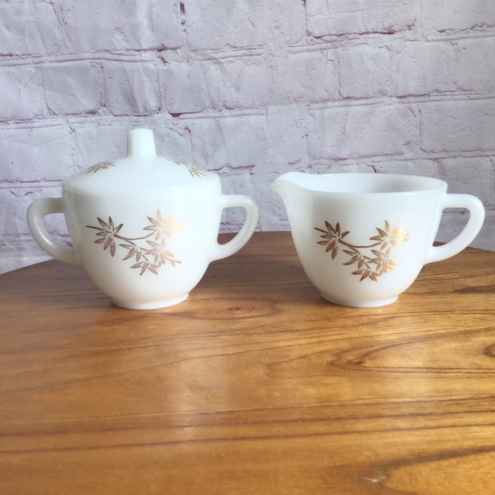 Vintage Federal Glass Golden Bamboo Covered Sugar Bowl and Creamer Set